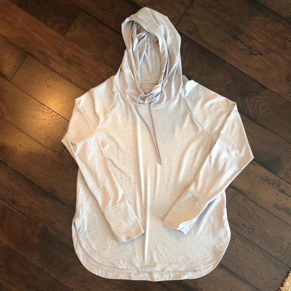 Athleta Gray Pullover